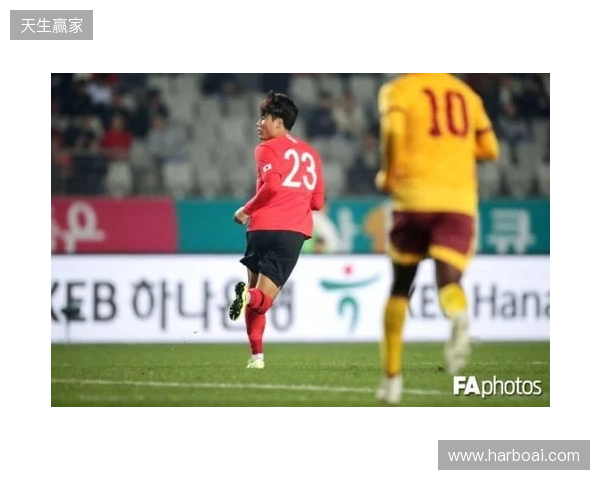 媒体人:U17国脚张伯霖接近加盟湖北星辉,玉昆也曾向球员报价